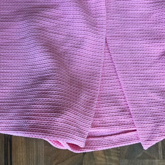 Zara bright pink textured mini skirt / skort gold details, NWT Size Small - Picture 5 of 10